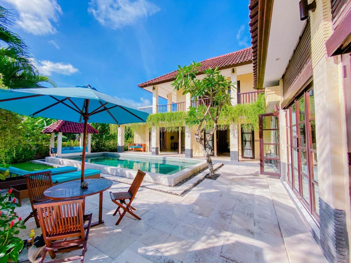 Cometa Villas Seminyak By Premier Hospitality Asia Exterior photo
