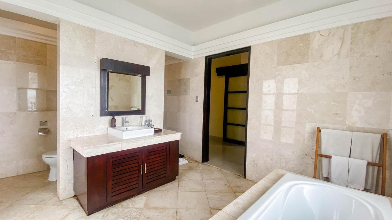 Cometa Villas Seminyak By Premier Hospitality Asia Exterior photo